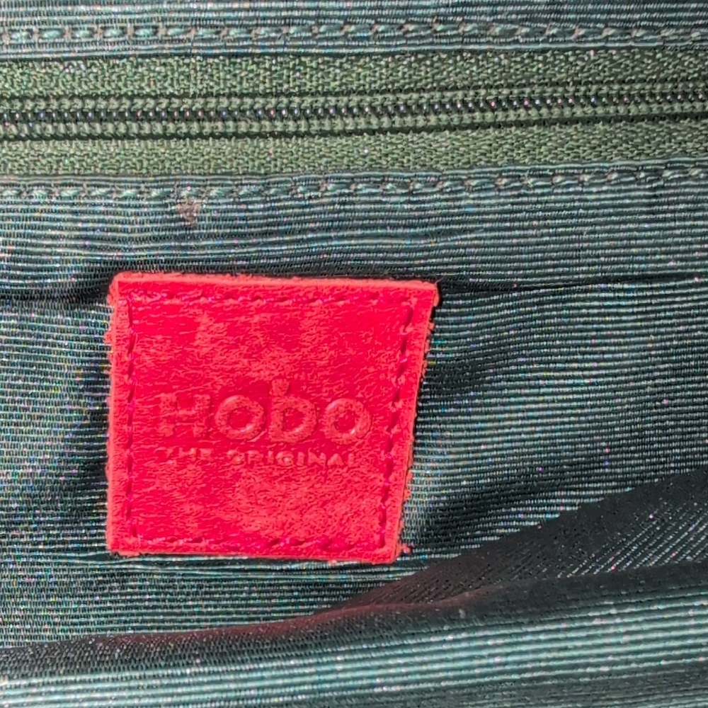 HOBO " The Original" Shimmering Black Leather Clutch And Dust Bag ! - Picture 7 of 16
